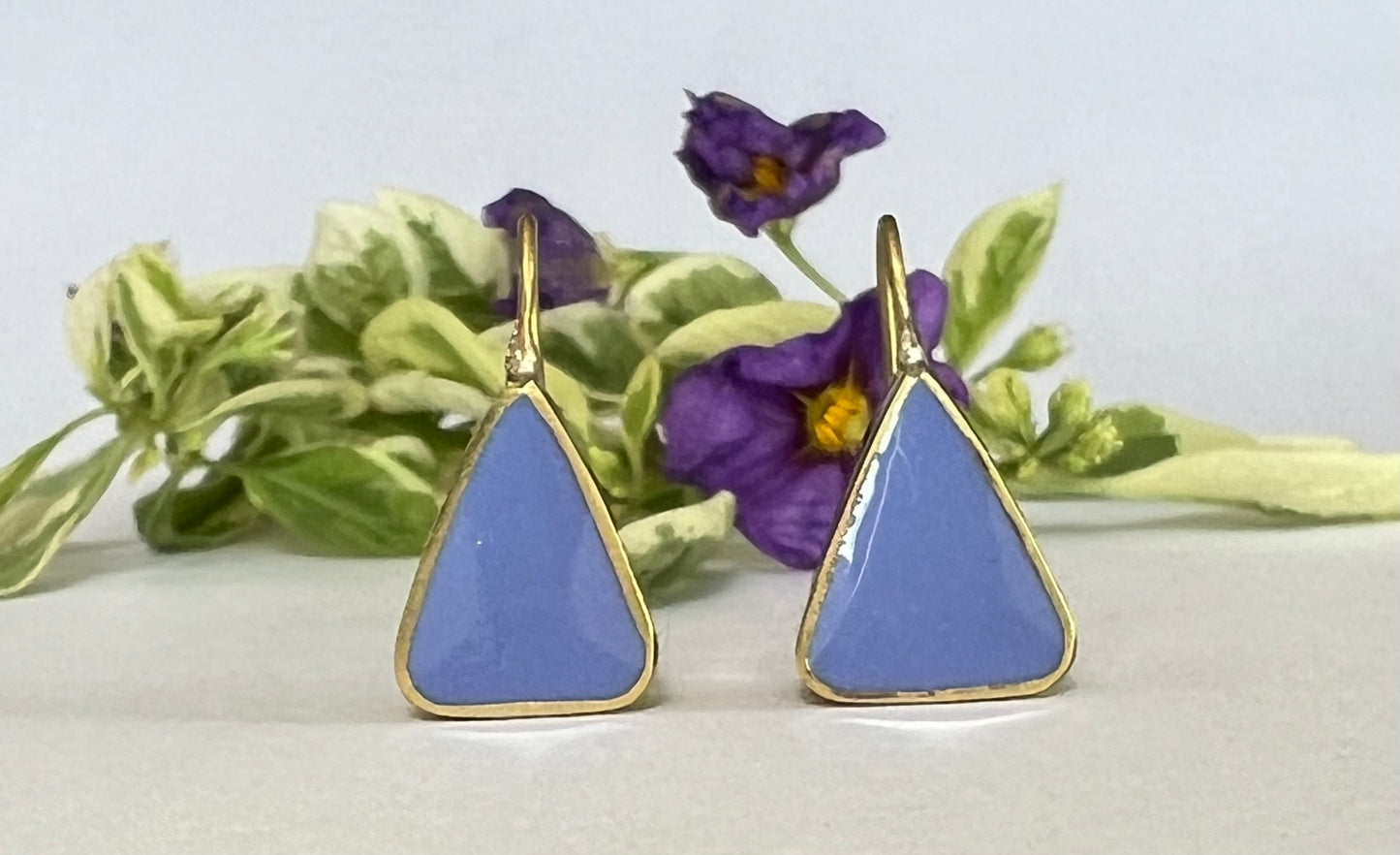 Geometeic drop earrings