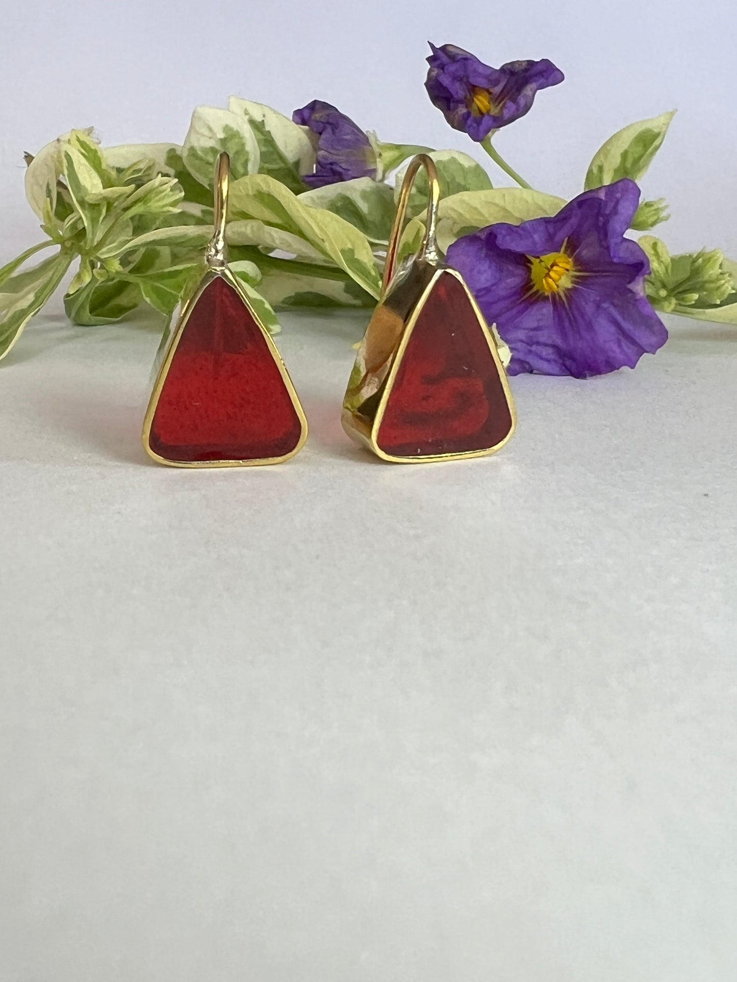 Geometeic drop earrings