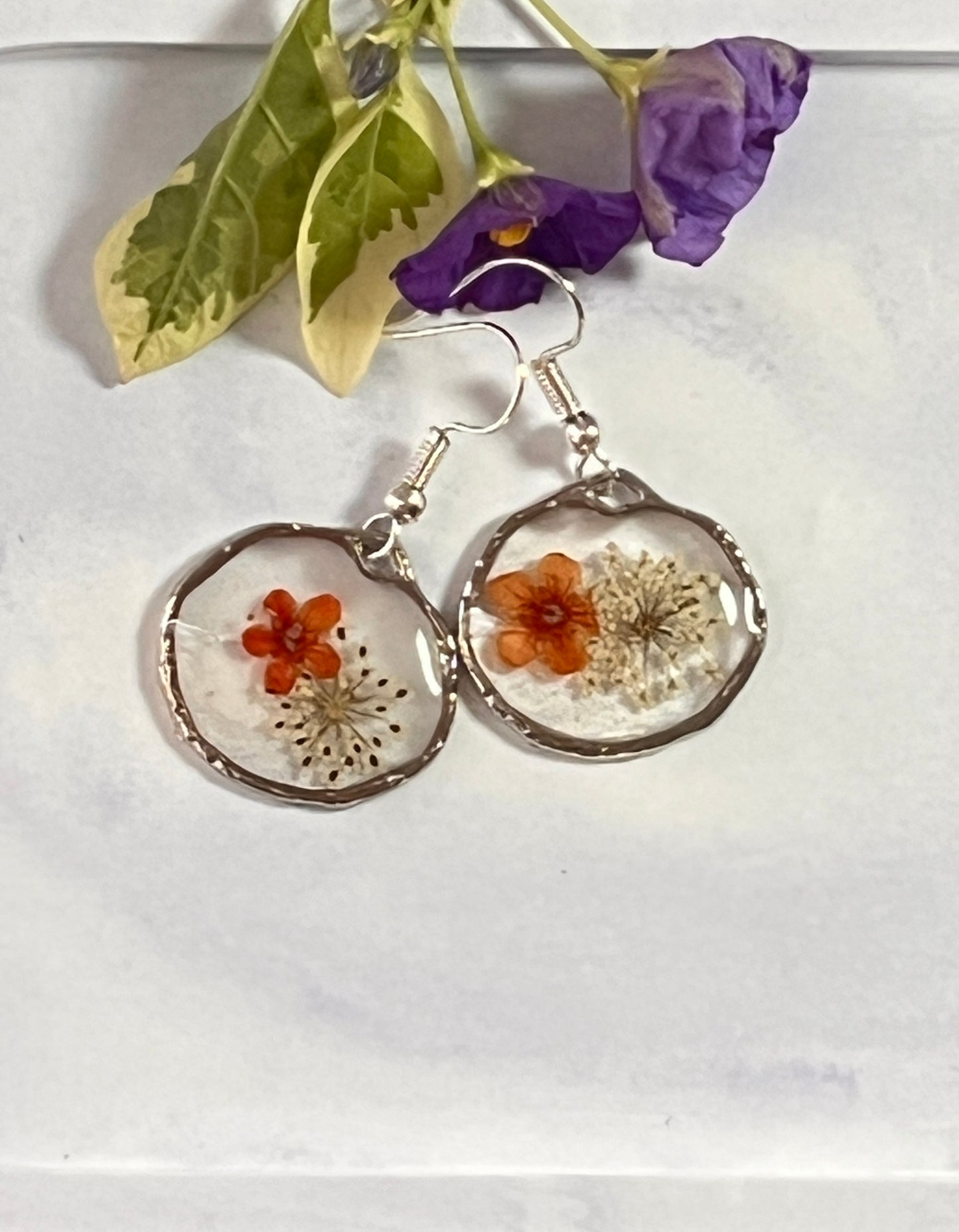 White Lace Fynbos Resin Jewellery - JewlOn