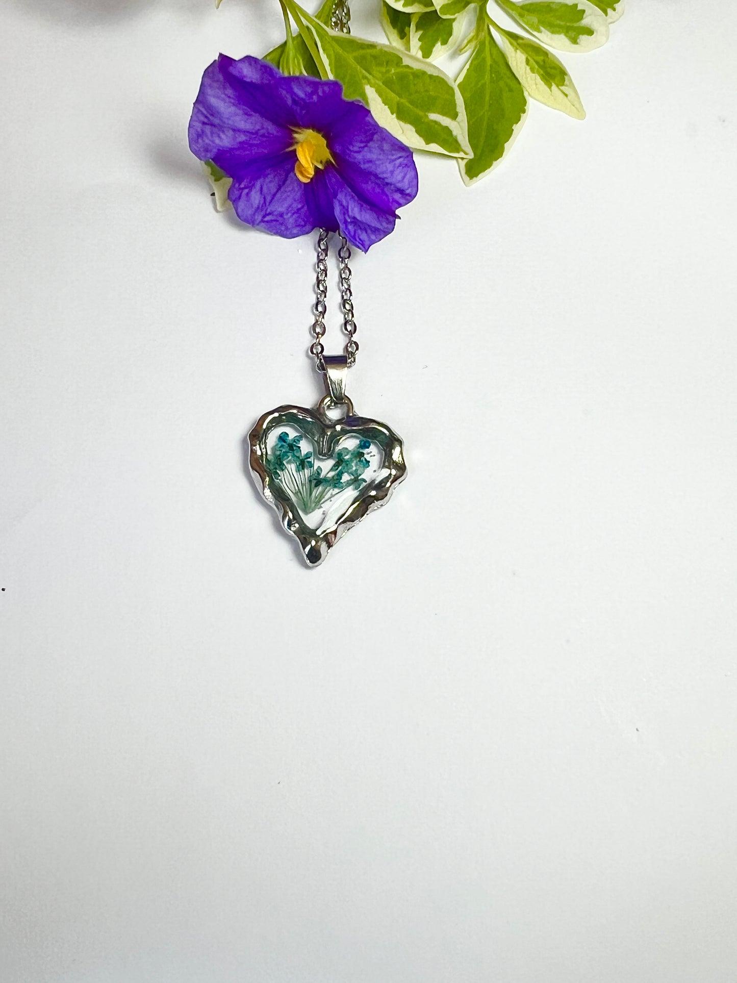 Fynbos in Dainty Silver Heart Shape Resin Jewellery
