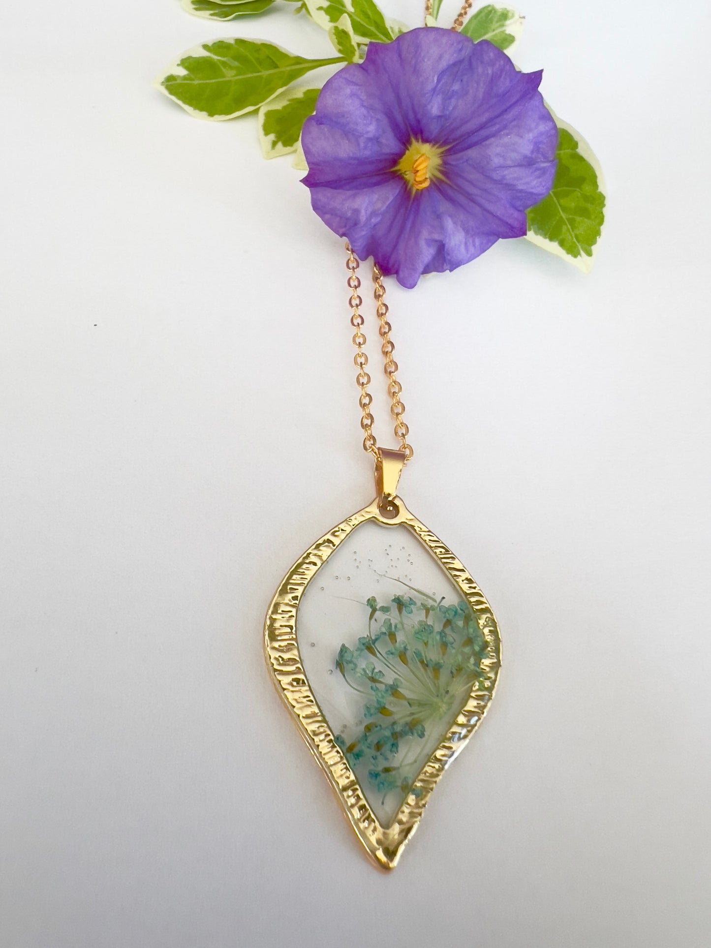 Leaf Shape Petit Leaf and Fynbos Resin Jewellery