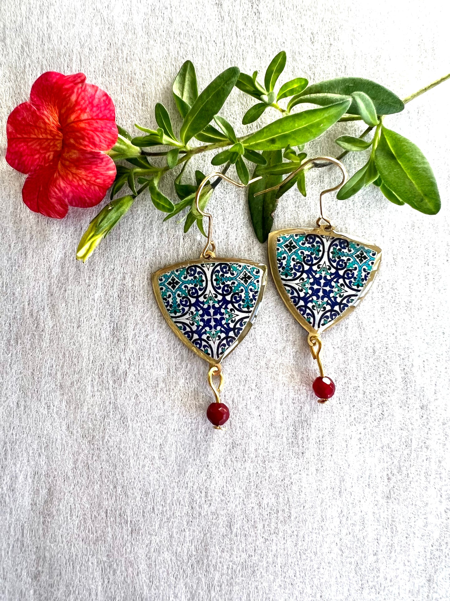Oriental Pattern Triangle Shape Earrings