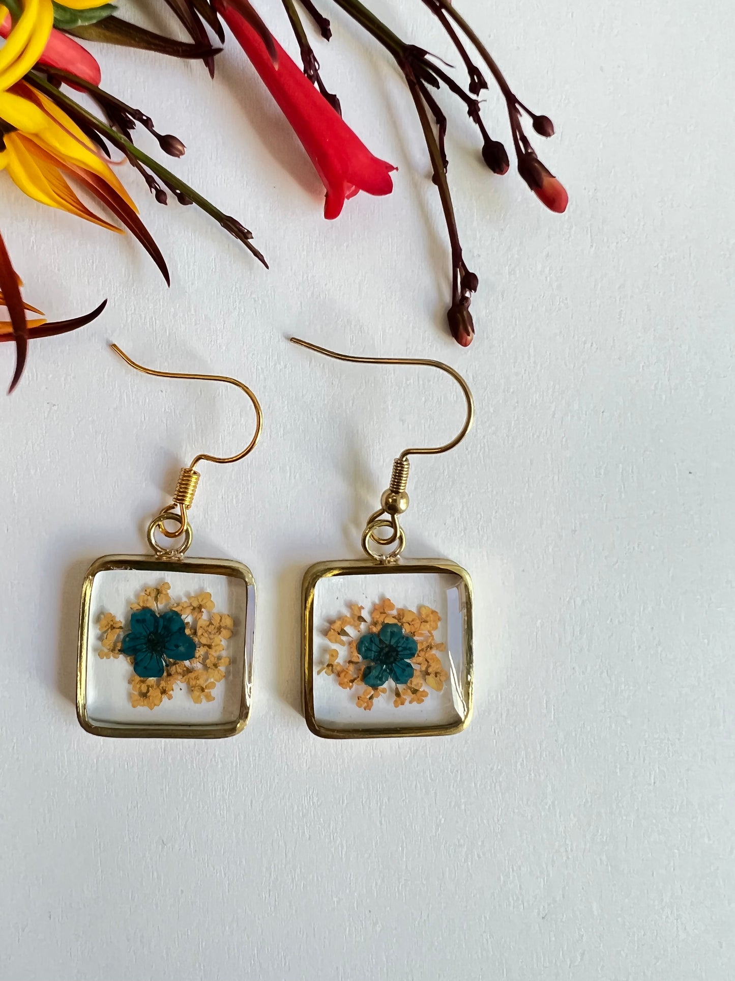 Orange Fynbos Blast and blue flower Square Resin Jewellery