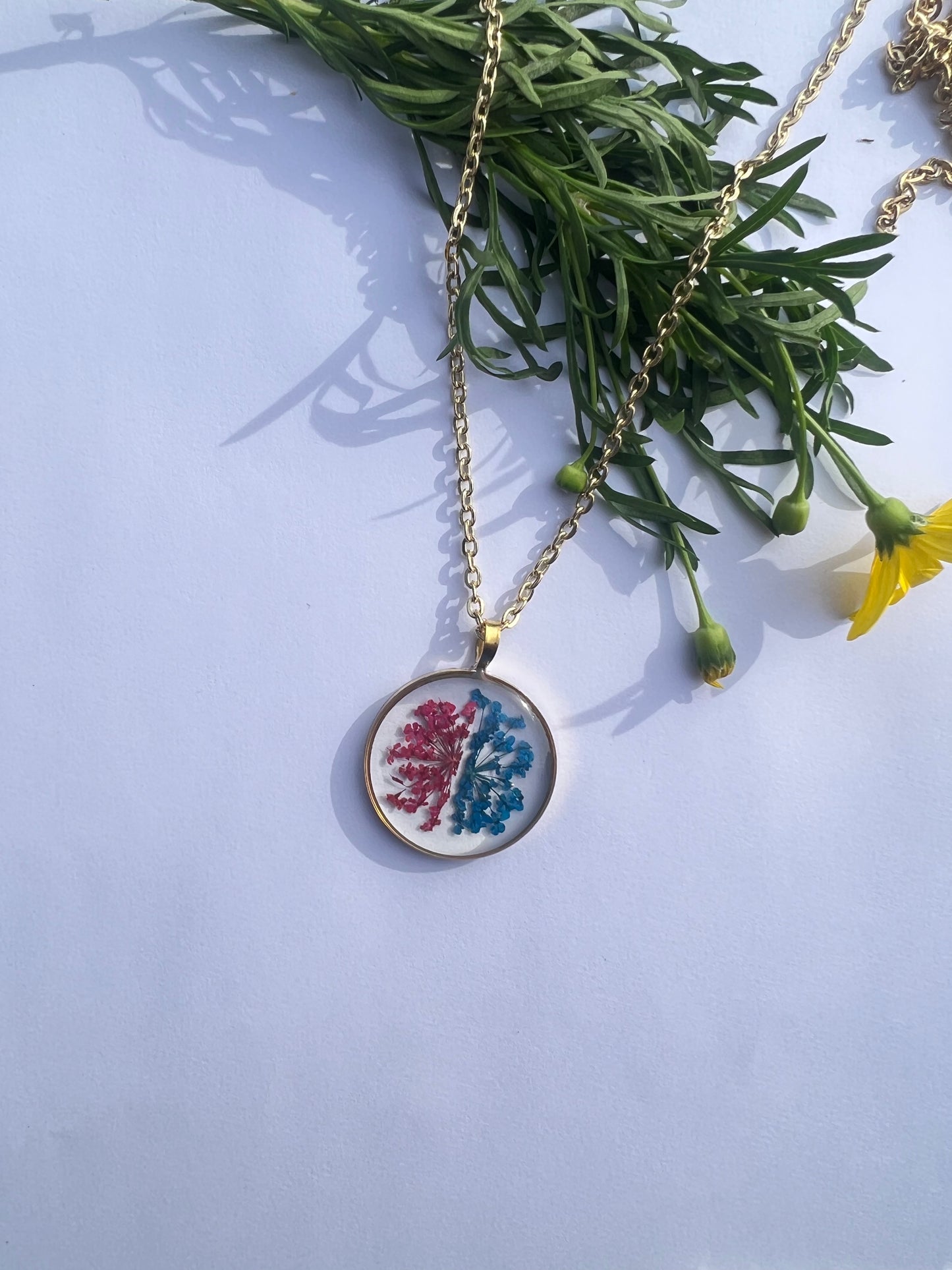 Blue and purple Fynbos Blast Round Resin Jewellery