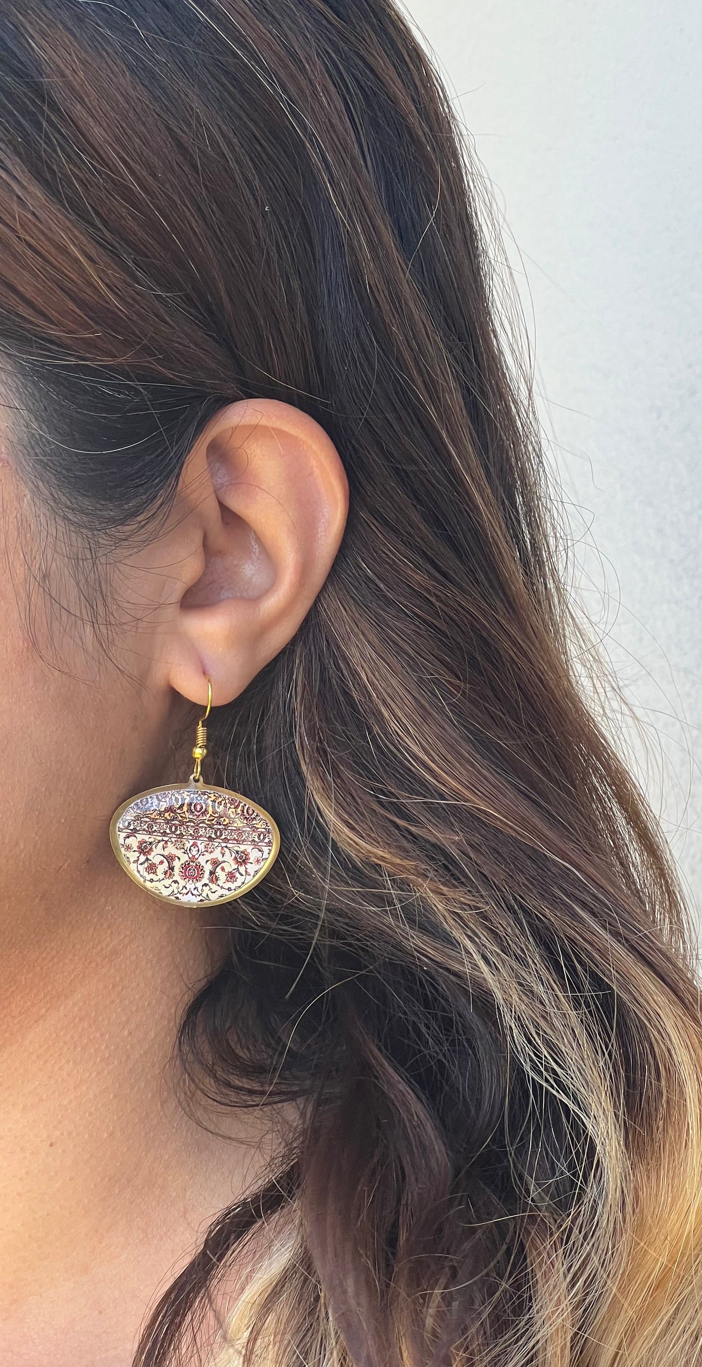 Khaki Eslimi Earrings