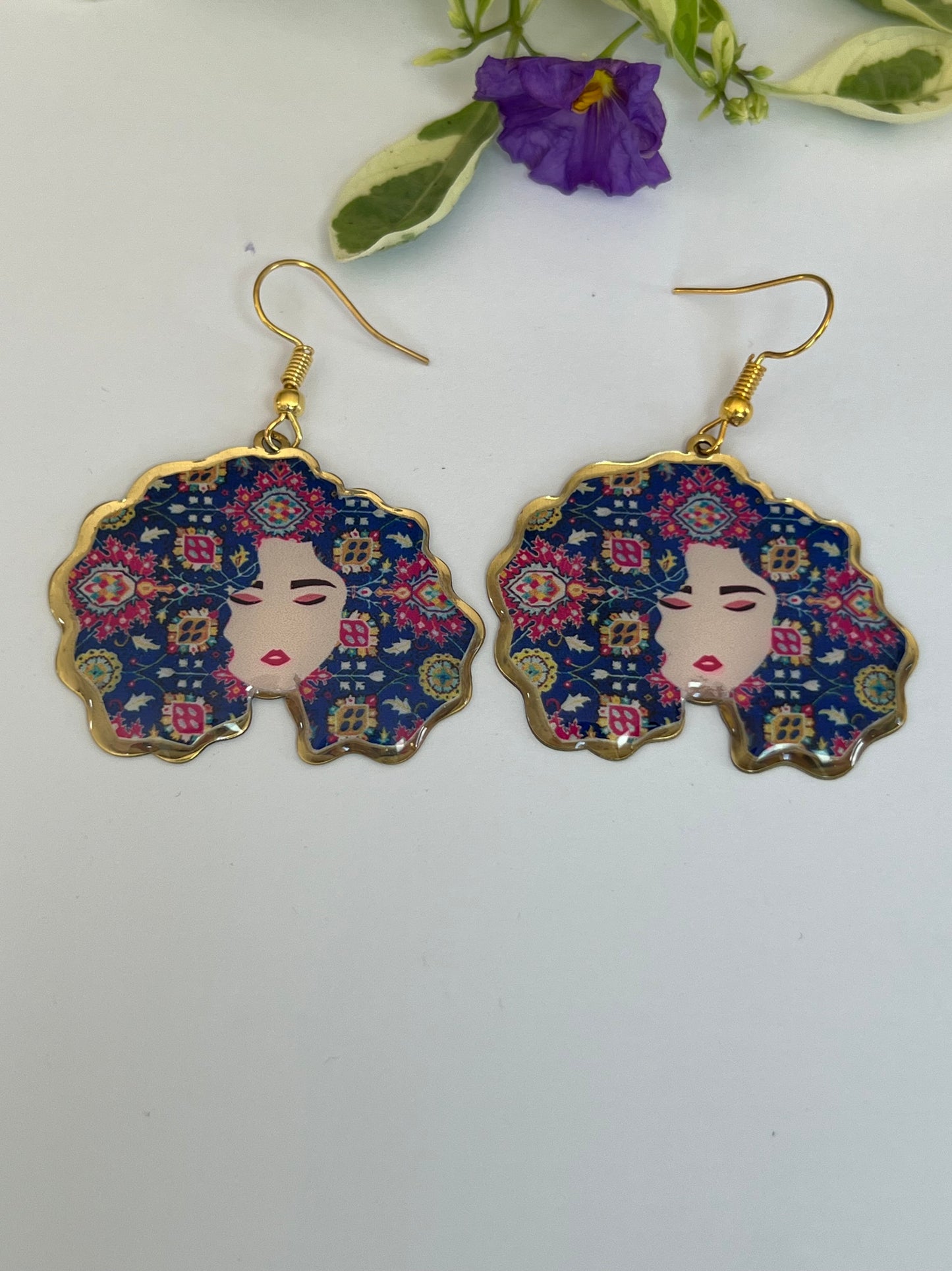 Love my curls earrings