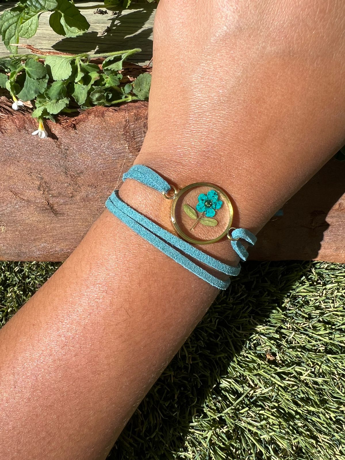 Tiny real blue flower round adjustable bracelet