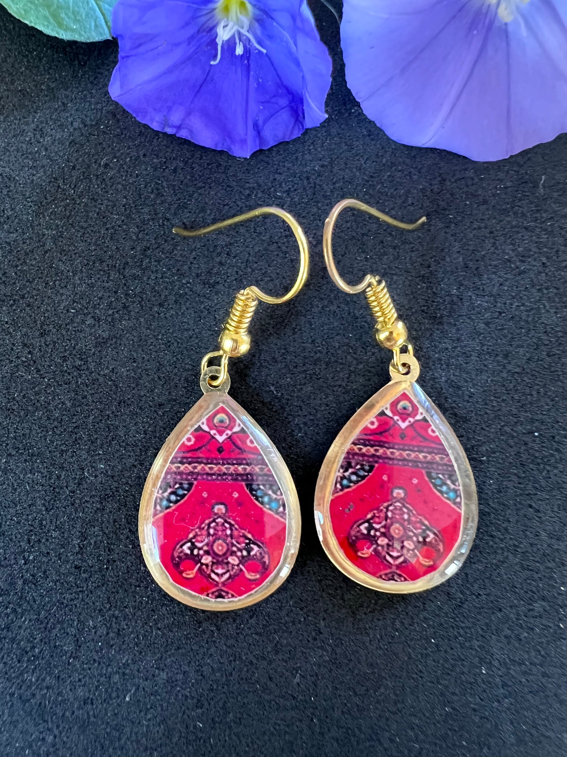 double sided beautiful unique red turquoise blue morocan turkish persian pattern gift anniversary christmas