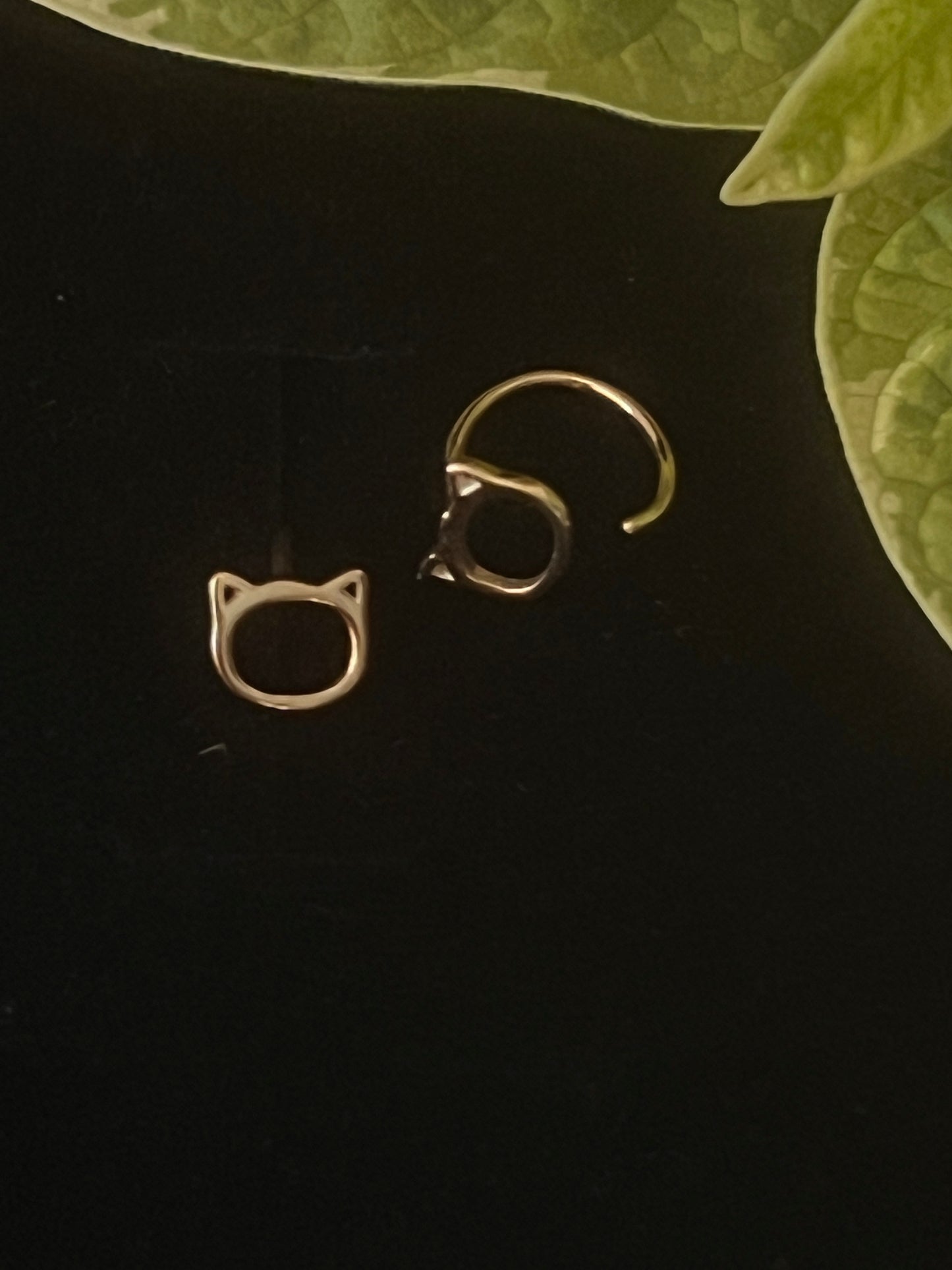 925 Sterling Silver loop Kitty Cat Earrings