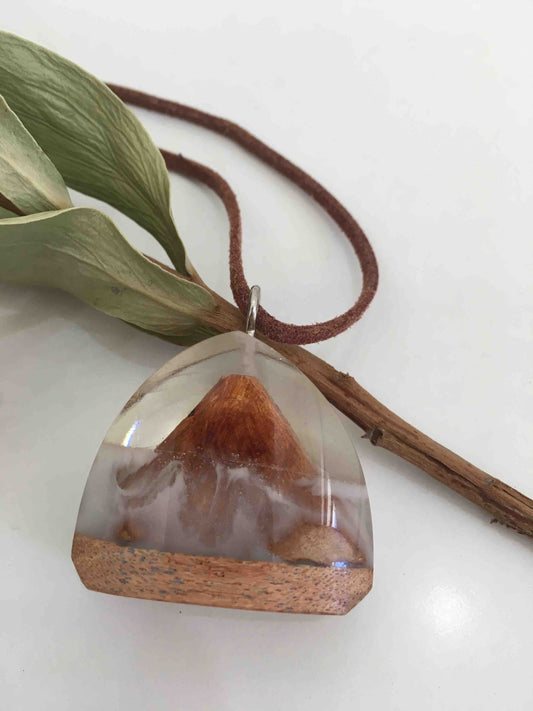 Unisex Misty Mountain Resin Necklace - JewlOn