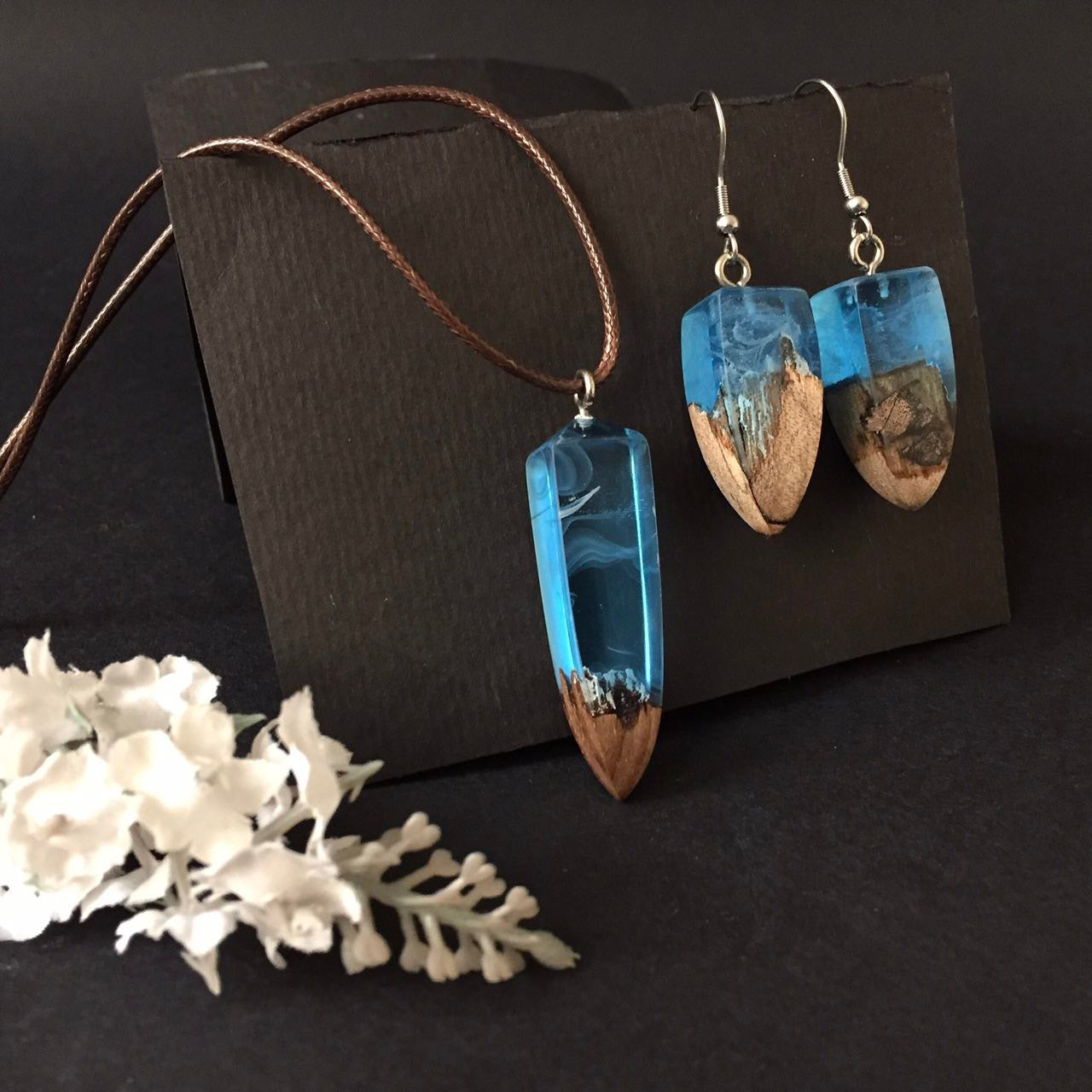 snowy mountain wooden resin unsex gift necklace earrings