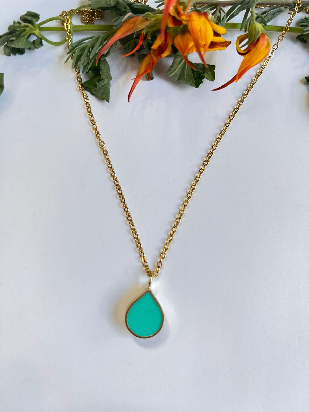 Dew drop necklace