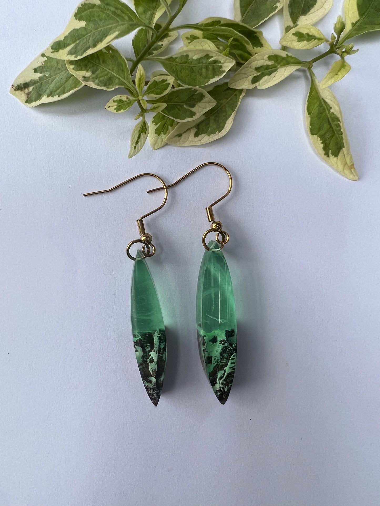 Snowy Rock Earrings